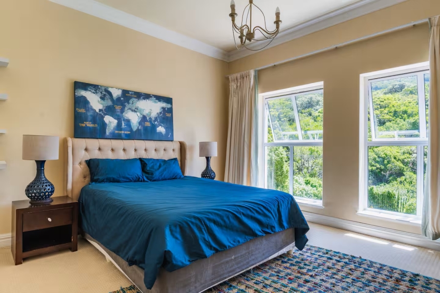 4 Bedroom Property for Sale in Hout Bay Western Cape